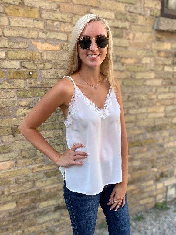 Simply White Lace Cami – Livy Loo Boutique